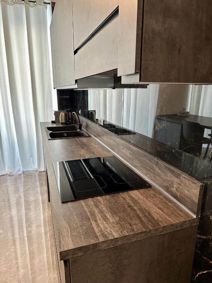 Magic Place Bergamo! Classy Apartment In The Heart Of The City المظهر الخارجي الصورة
