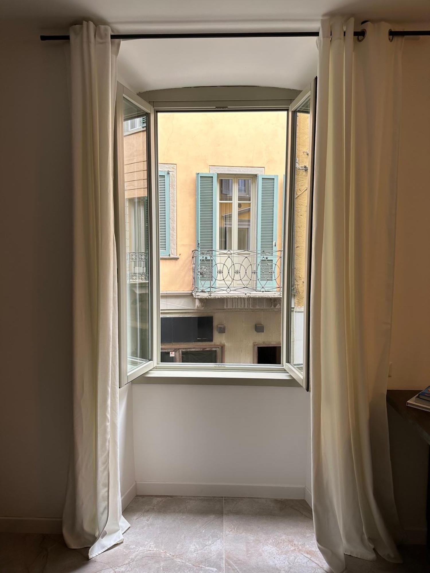 Magic Place Bergamo! Classy Apartment In The Heart Of The City المظهر الخارجي الصورة